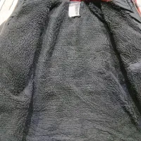 کاپشن|لباس|قروه, |دیوار