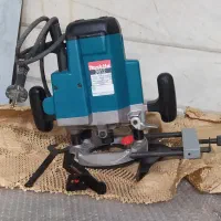 اور فرز سنباده لرزان پولیش زن ماکیتا دیوالت بوش