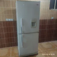 یخچال دو درب یخچال بالا فریزر پایین
