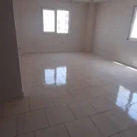 به یک نفر جهت نظافت منزل نیازمندیم