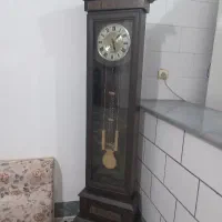 ساعت بوفه ای ایستاده