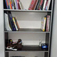 کتابخانه سالم و تمیز