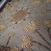 رومیزی نوهندی قدیمی پرکارورومیزی اینه کاری دست دوز