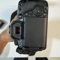 Canon 80D + لنز 18-135 - فول پکیج بسیار تمیز +Rode|دوربین عکاسی و فیلمبرداری|شیراز, ملاصدرا|دیوار