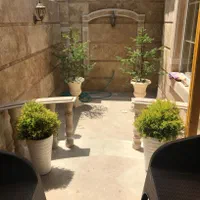 دوباب مغازه و یک واحد تجاری|فروش مغازه و غرفه|رشت, صفاری|دیوار