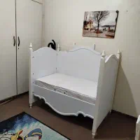 تخت خواب بچگانه همراه با تشک