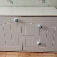 میز ۹۰ در ۵۵|اسباب و اثاث بچه|رشت, پیرکلاچای|دیوار