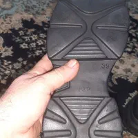 پوتین امریکایی|کیف، کفش، کمربند|گرگان, |دیوار