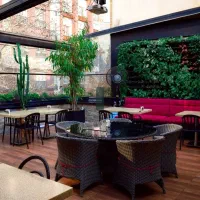 ویترس سالن کار در کافه|استخدام خدمات فروشگاه و رستوران|تهران, مهران (سیدخندان)|دیوار