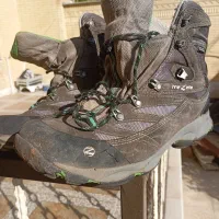 کفش کوهنوردی