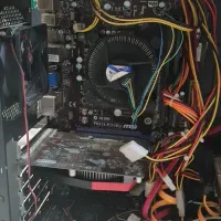 کامپیوتر ddr3 با CPU i3 و گرافیک ۲ گیگ