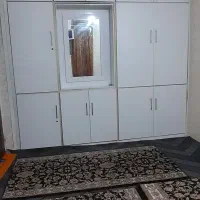 کمد دیوار در حد نو فقط یک سال ازش استفاده شده