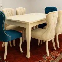 میز ناهار خوری یا غذا خوری شیک و سالم فروش فوری