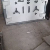 گاوصندوق نسوز زیرویترینی