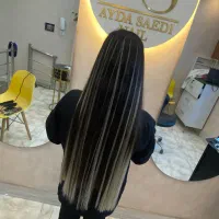 کاشت و ترمیم ناخن و اکستنشن مو|خدمات آرایشگری و زیبایی|بروجرد, |دیوار