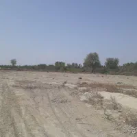 ۸هکتار زمین کشاورزی با۲دانگ آب چاه ومجوز مرغداری