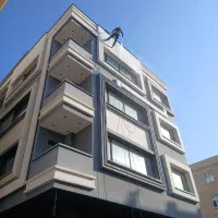 خدمات نماشویی ،پیچ رولپلاک کفسابی شتشوی نما تابلو