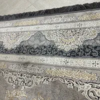 یه عدد فرش ۹ متری