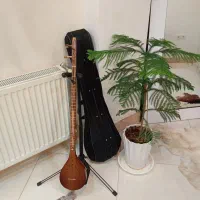 سه تار، سه مهر مفتاحی