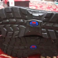 کفش ایمنی ودستکش ضداب