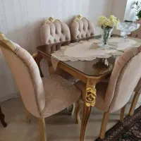 مبل نهار خوری ترک در حد نو تمییز مرتب منظم.