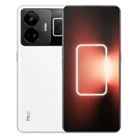 غول واقعی ریلمی همراه با چراغ RGB