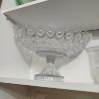 شیرینی خوری و میوه خوری