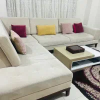 مبل L تمیز و سالم|مبلمان خانگی و میز عسلی|پرند, فاز ۵|دیوار