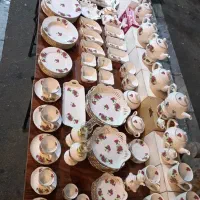 ظرف گلسرخی
