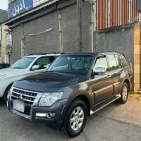 پاجیرو ژاپن بی رنگ