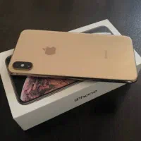ایفون xs max