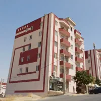 فروش واحد 82 متری  / استثنایی / قمیت مناسب