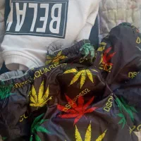 مقداری لباس پسرونه در حد برا ۸،۹،۱۰سال