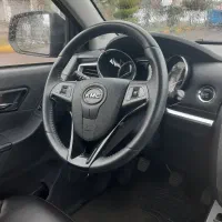 کی ام سی t8 مدل ۴۰۲