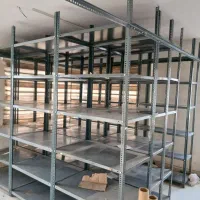 یکی بخر ده تا ببر *فروش ۳۰متر قفسه و استند پانچ