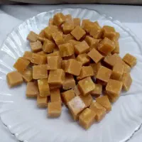 سوغات یزد باستان در قم|خوردنی و آشامیدنی|قم, نخودی|دیوار