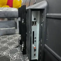 32اینچ معاوضه هم دارمLEDبا گوشی|تلویزیون و پروژکتور|بندر دیر, |دیوار