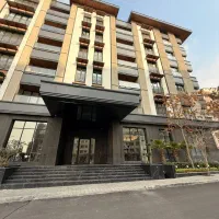 ۱۰۸ متری با ۲ پارکینگ (قابل توجه مشاورین حرفه‌ای )