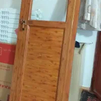 درب آلومینیوم سرویس حمام و دستشویی