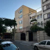 ۳۰۵ متر بنا با ۱۷۵ متر زمین کمیل