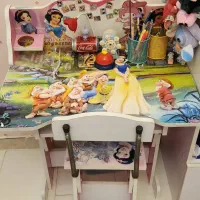 فرش تخت و کمد و میزتحریر دخترانه|تخت و صندلی بچه|رشت, کوی مهر|دیوار