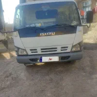 یک دستگاه خودرو ایسوزو|خودرو سنگین|پایین هولار, |دیوار