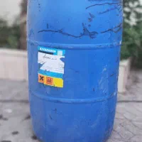 بشکه اهنی و پلاستیکی 220لیتری