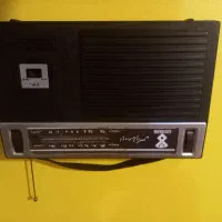 دو رادیو قدیمی یکی سالم ودیگری هم روشن میشه|کلکسیون اشیاء عتیقه|بندرعباس, |دیوار