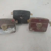 قفل حیاطی کارکرده
