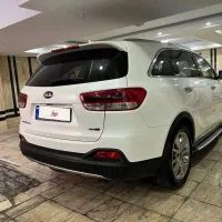 سورنتو ۲۰۱۷ جی تی لاین بدون رنگ و نقطه در حد صفر