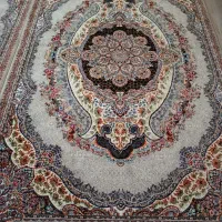فروش فرش در حد نو شش متری