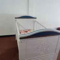 تخت کودک گهواره ای|تخت و صندلی بچه|مریوان, |دیوار