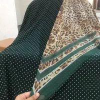 روسری طرح چنل