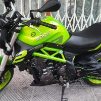 بنلی ۳۰۰ مدل ۱۴۰۲